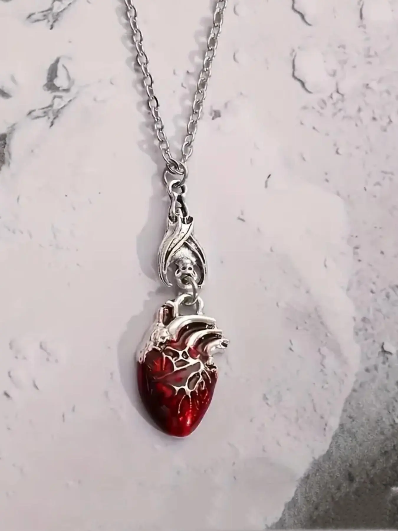 Punk Style Bat & Heart Design Pendant Necklace, Fashion Jewelry for Party, Daily Clothing Decor, Trendy All-match & Exquisite Jewelry for Birthday Gift
