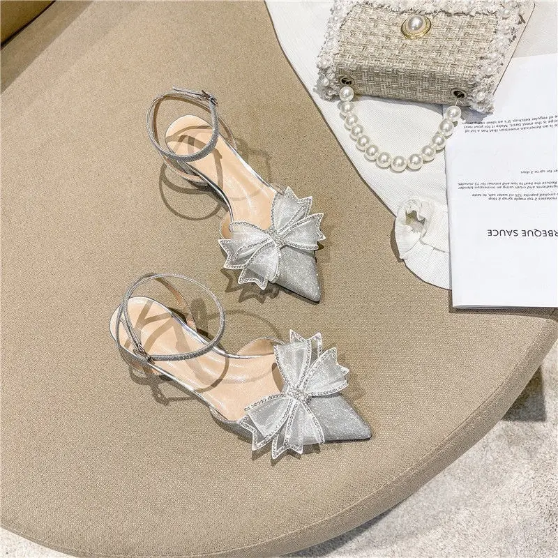 Giày nữ mũi nhọn, cao gót vuông 5cm nơ cánh tiên - Mã C42 Shoes DéP