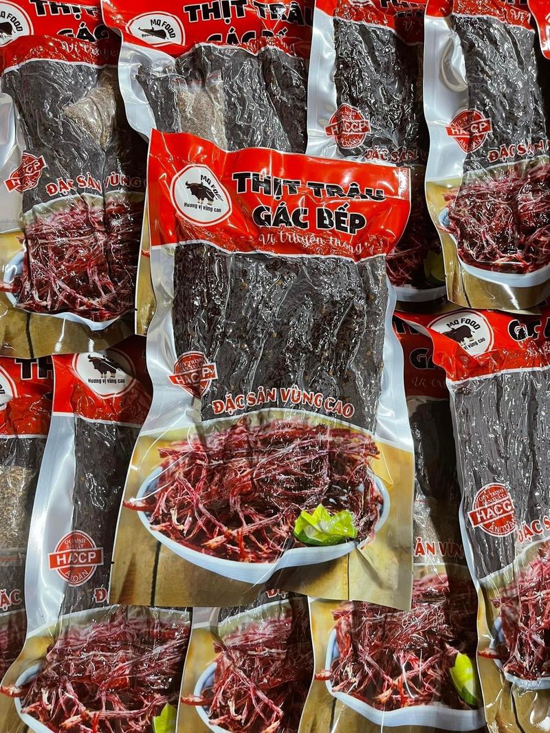 Product Introduction of 1KG - THỊT TRÂU GÁC BẾP HÀ GIANG + KÈM CHẨM CHÉO(2 gói) Ăn Vặt Food Snack Thức Ăn 0