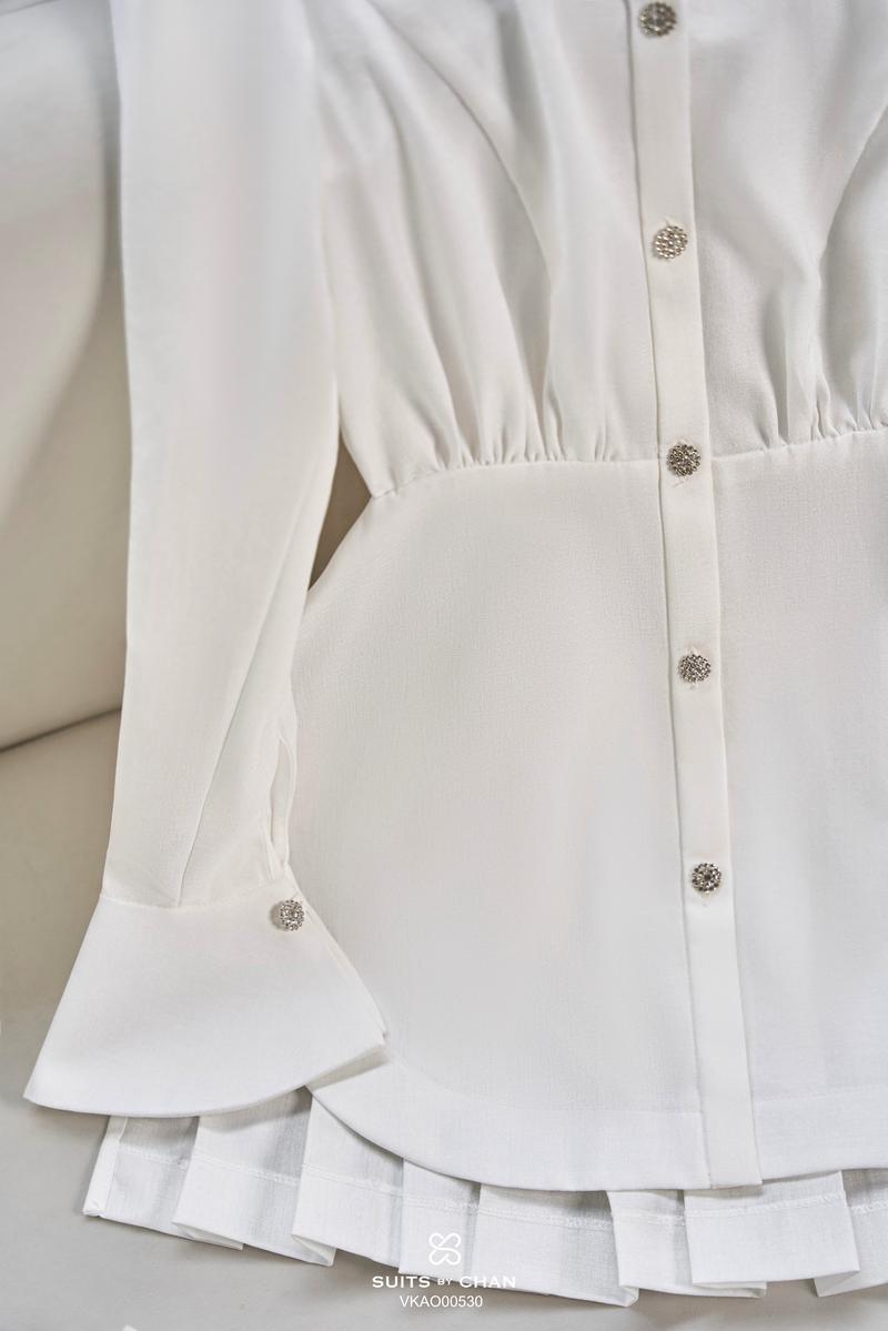 Product Introduction of SUITS BY CHAN - Áo sơ mi kiểu tay dài xếp li tà sau (Ko kèm belt), Quần dài ống loe - VKAO00530 SCQD00046 Nữ Women 50