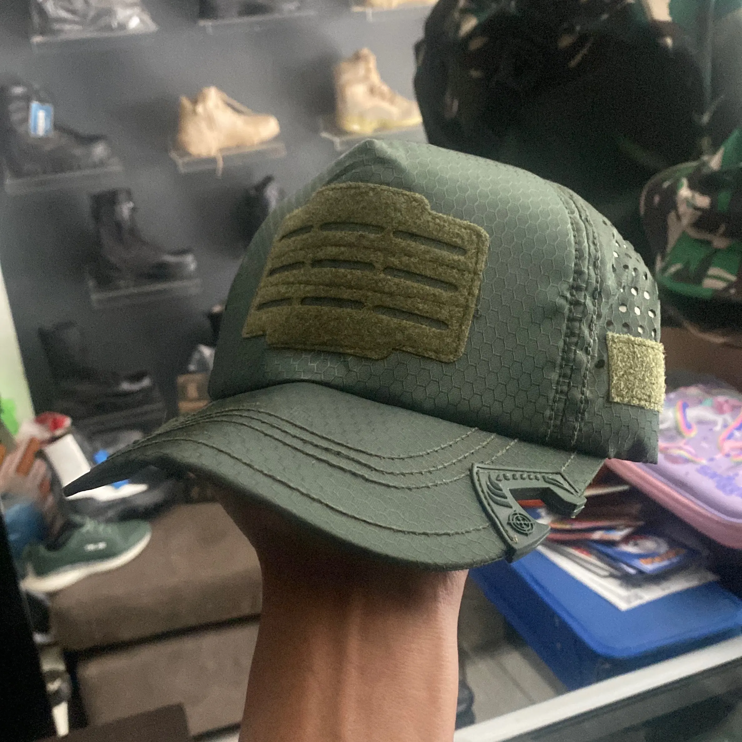 Topi Laser Coak Radius