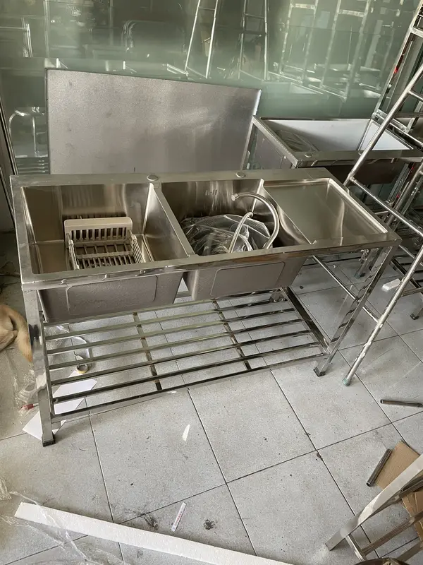 Trọn bộ chậu đúc 2 hộc 1 lá inox 304 kích thước 50x120cm có chân vòi đầy đủ phụ kiện 2