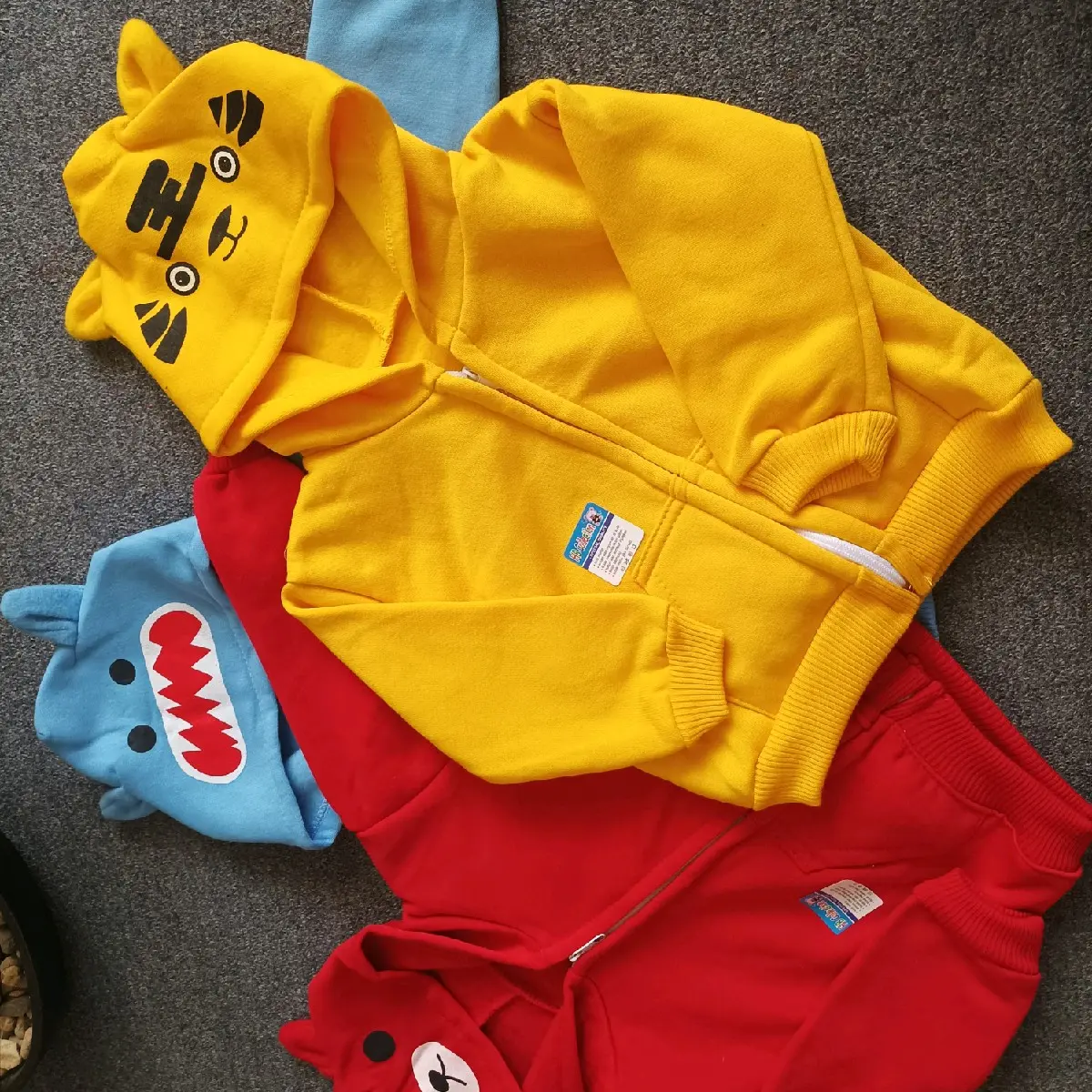 Azzalfa26-Jaket mahkota hewan polos usia 3-12 bulan bb 11 kg allsize bayi