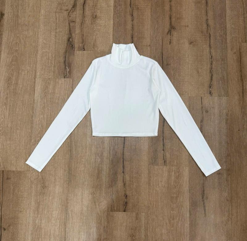 Áo Thun Cổ Lọ Croptop Tay Dài 8P Nữ, Chất Liệu Tăm Lạnh, Dáng Ngắn, Mềm, Thoáng Mát, Form 39kg đến 55kg Tuỳ Chiều Cao