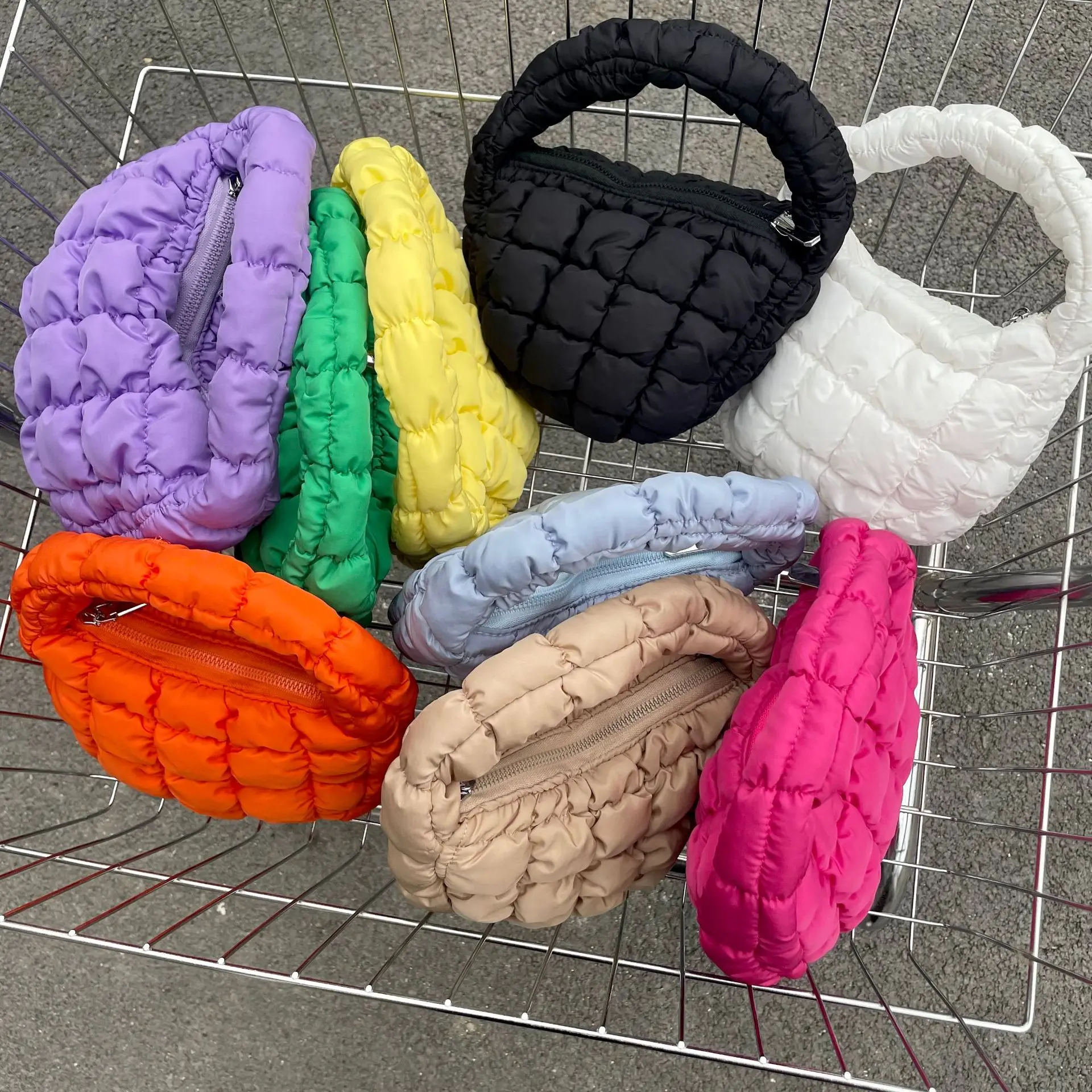 2025 New Designer Korea Pleated Soft Plaid Cloud Vintage Y2k Trendy Aesthetic Fashion Style Round Mini Dumpling Brand Handbag