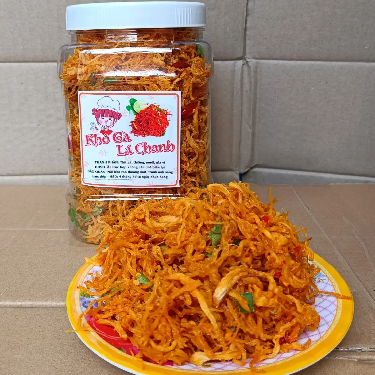 hủ 500gram khô gà lá chanh cay vừa