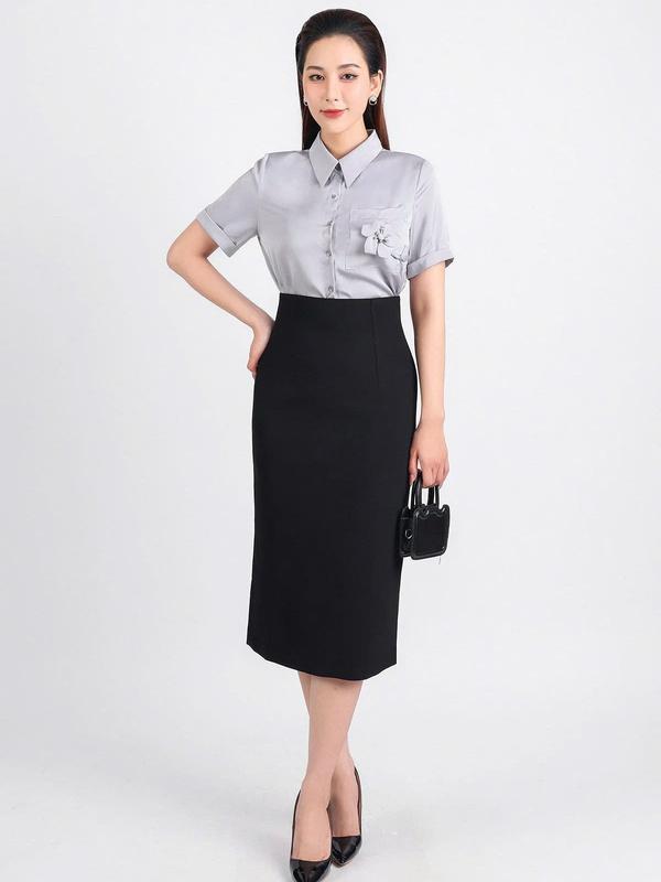  FAS33764 - Áo sơ mi công sở vải lụa bóng dáng suông ngắn tay cổ đức thân áo phối hoa lụa trang trí - PANTIO 