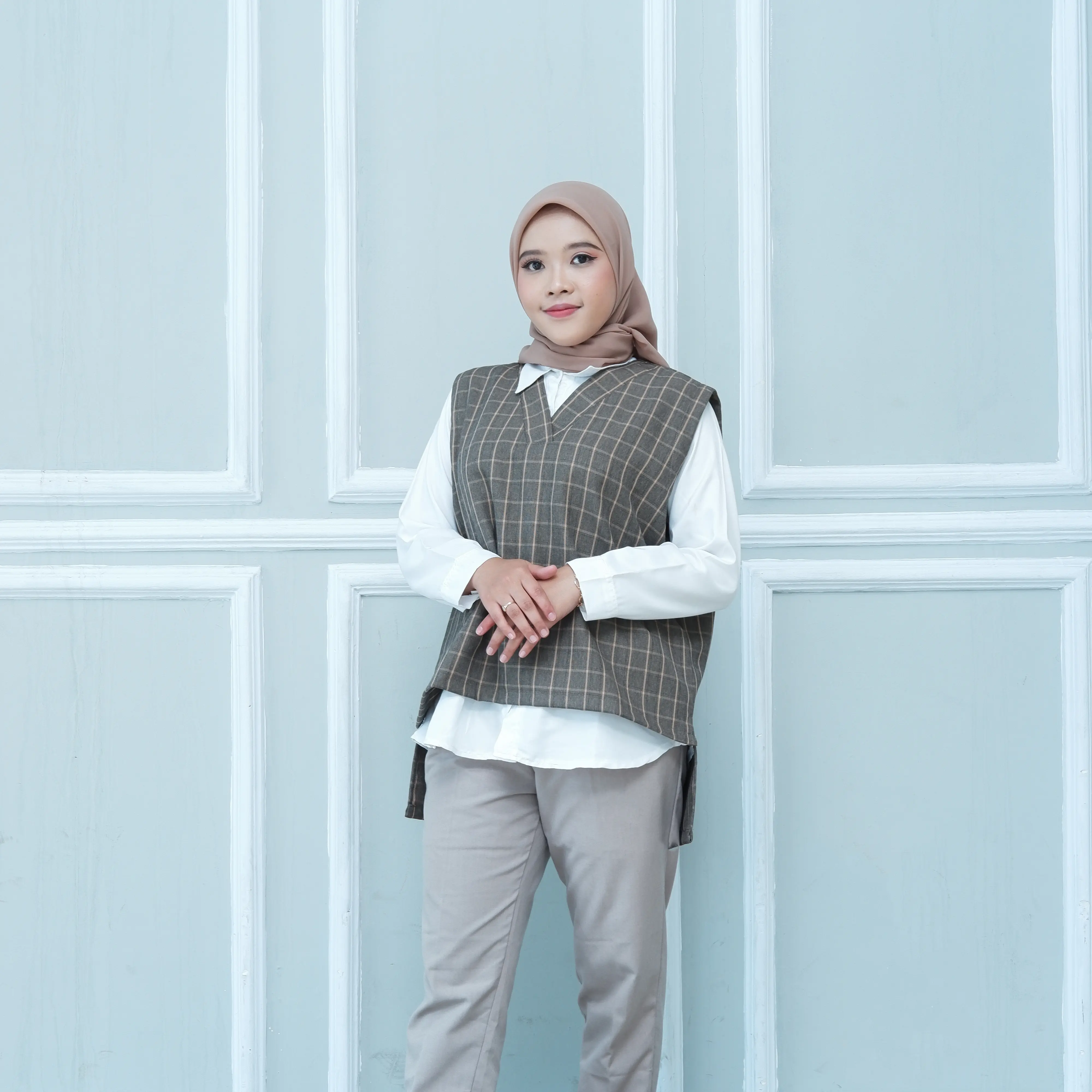 Agnella Vest Tan | Atasan Wanita Vest | Korean Style