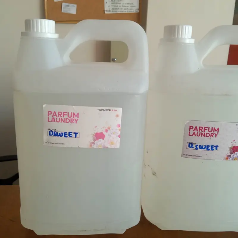 Deterjen sabun cuci pakaian / sabun cuci piring / DLL / Cair 8