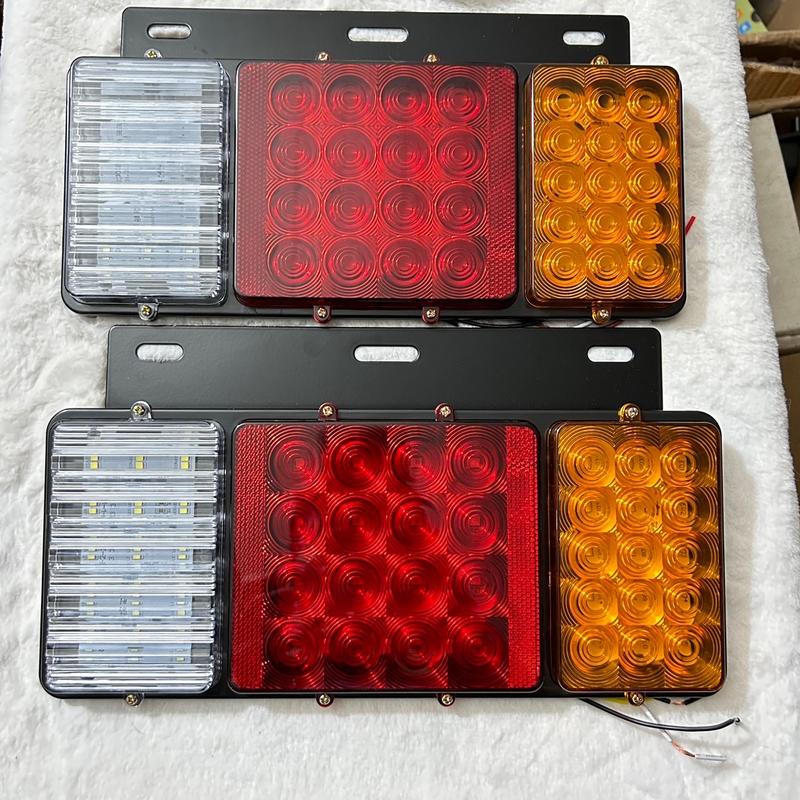  Đôi đèn hậu xe tải có tai bắt SD 2004A. Đèn lái sau led 3 khoang vuông 