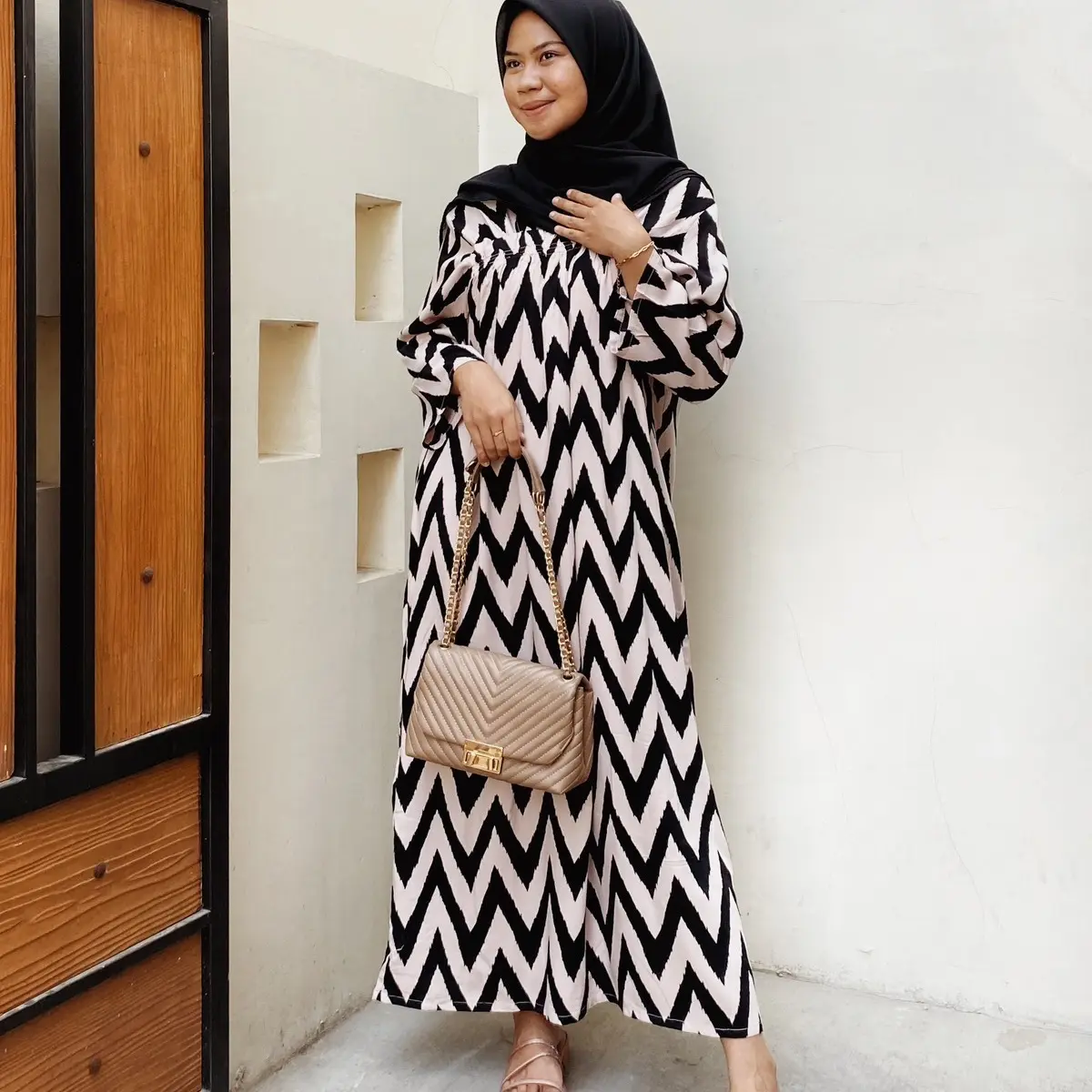 Shanum Homedress Daster Motif Kekinian / Daster Rayon Viral / Daster Kerut Fuji Daster Kerut Dada hits regular xl