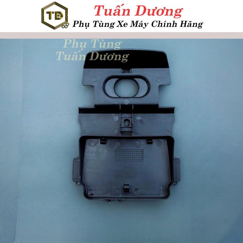 Cốp đựnġ Đồ Dưới Yên Xe Dream Dày Dặn [ chính hãnġ ] - Cốp Đồ Nghề Gắn Đuôi Xe Chuẩn Zin Gắn Dream Thái Và Dream Việt cốp winnerx