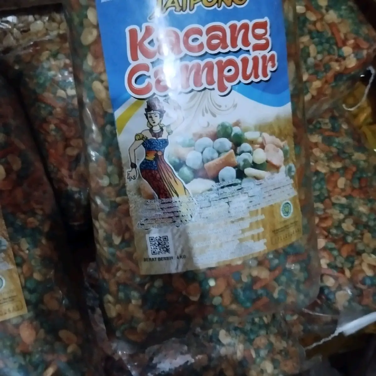 Kacang mix/campur jaipong 1 kg Camilan Food Snacks Kering Makanan