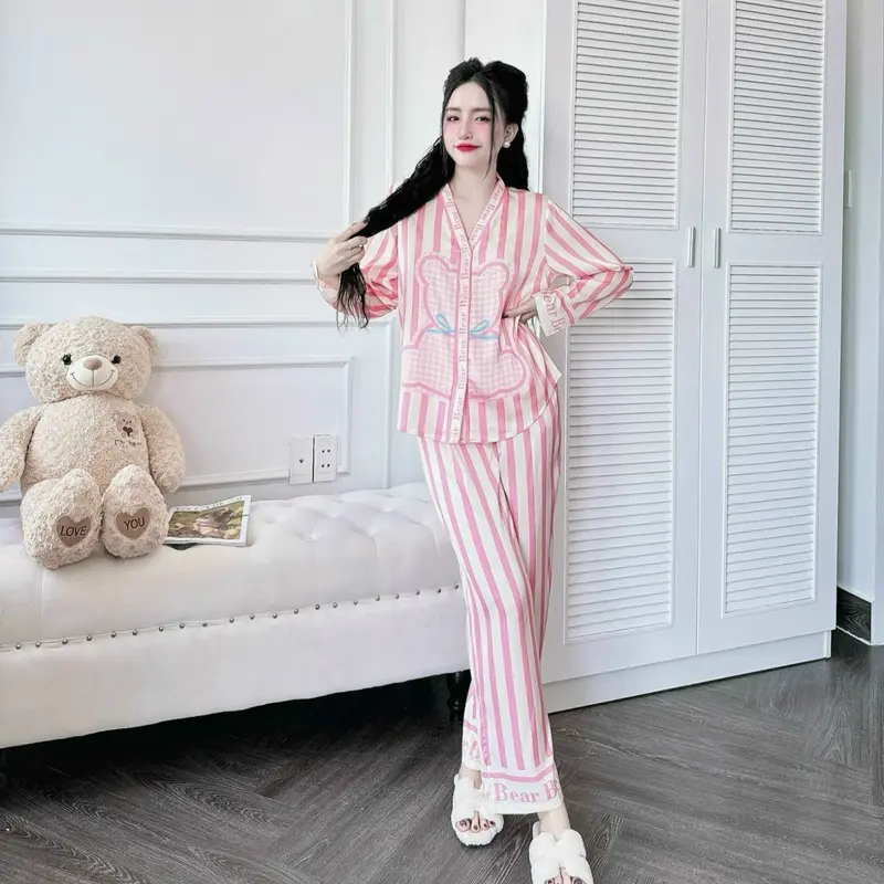 Bộ Đồ Ngủ Dài Cổ Y Dành Cho Nữ Hoạ Tiết Dễ Thương Chất Liệu VảI Lụa Latin Cao Cấp S1081 Women lụa 7