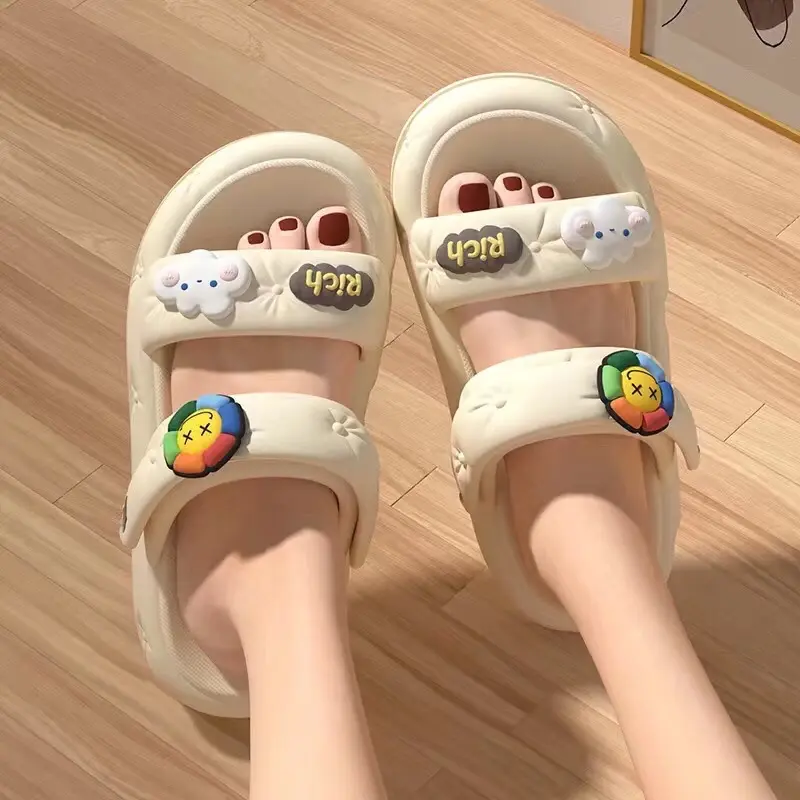 Dép quai hậu phong cách hàn quốc đế cao 4 cm cực đẹp Nữ DéP Sandal 3