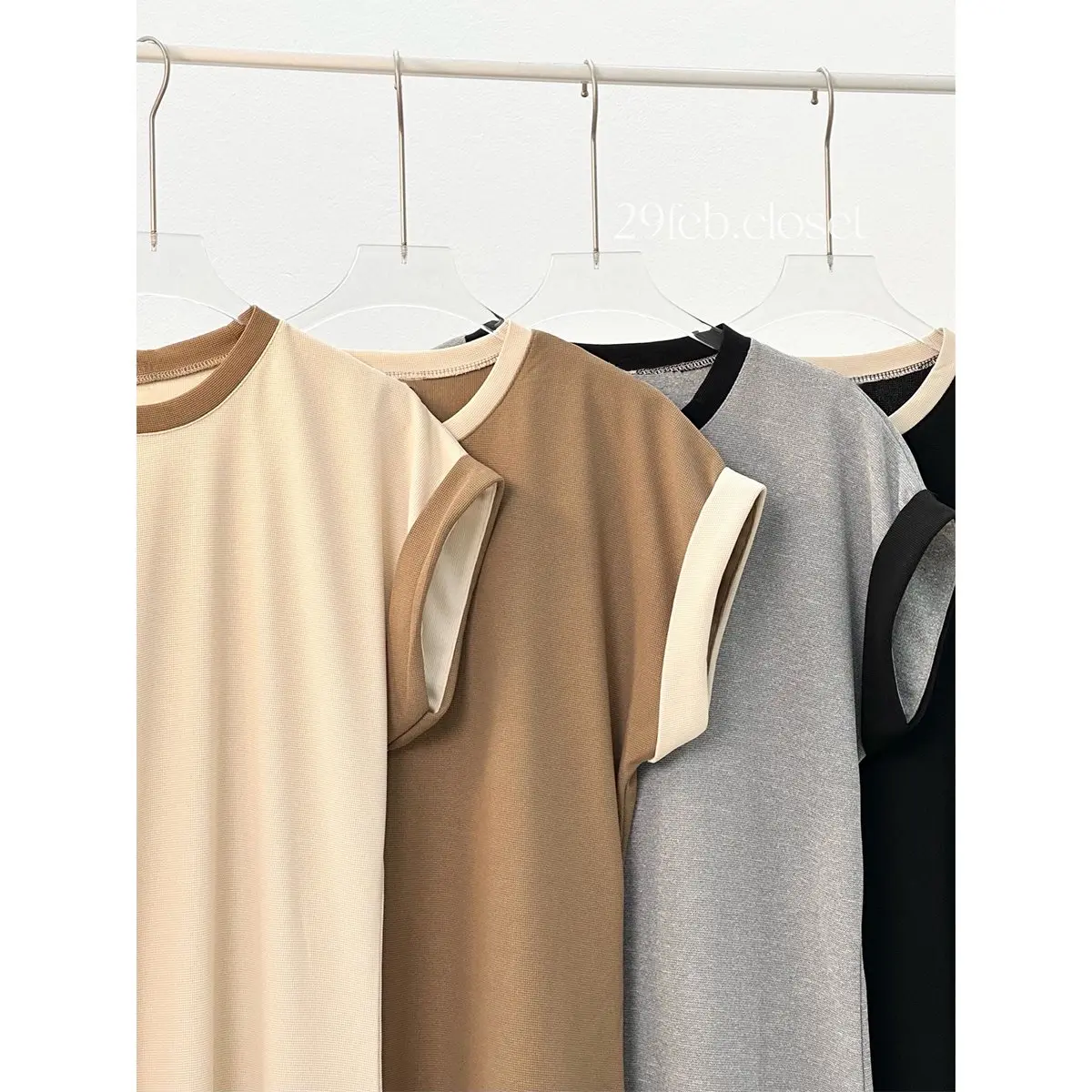 Váy tay hến chất tổ ong phối viền dáng dài xòe nhẹ - 29feb.closet - V70 Nữ Dress | BigBuy360 - bigbuy360.vn Váy tay hến chất tổ ong phối viền dáng dài xòe nhẹ - 29feb.closet - V70 Nữ Dress | BigBuy360 - bigbuy360.vn