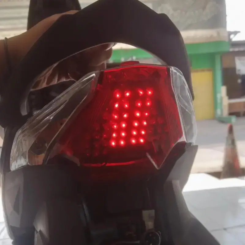 Lampu stoplamp running Beat Deluxe 2020 2021 2022 5