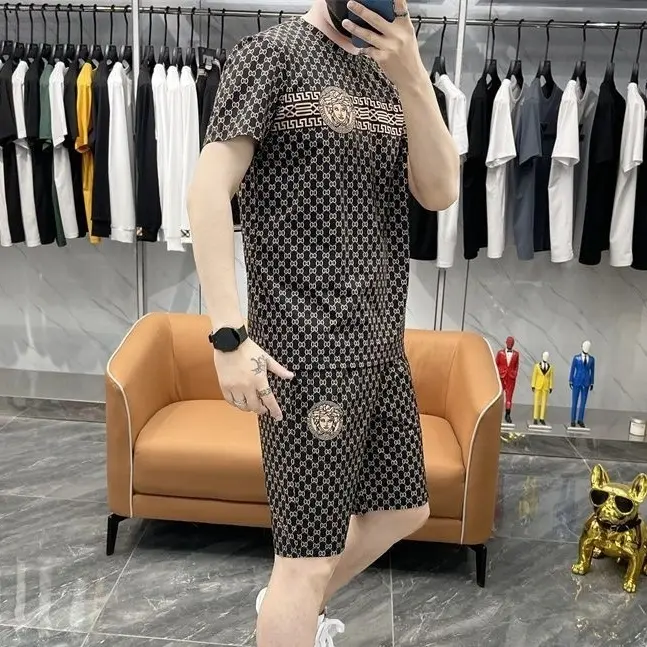 Quần Đùi Ngắn Tay Cao Cấp Châu Âu Và Mỹ Cho Nam, Bộ Đồ Thường Ngày, Thương Hiệu Thời Trang Mùa Hè 2023, Mới, Đẹp Trai, Một Bộ, Quần Áo Phù Hợp