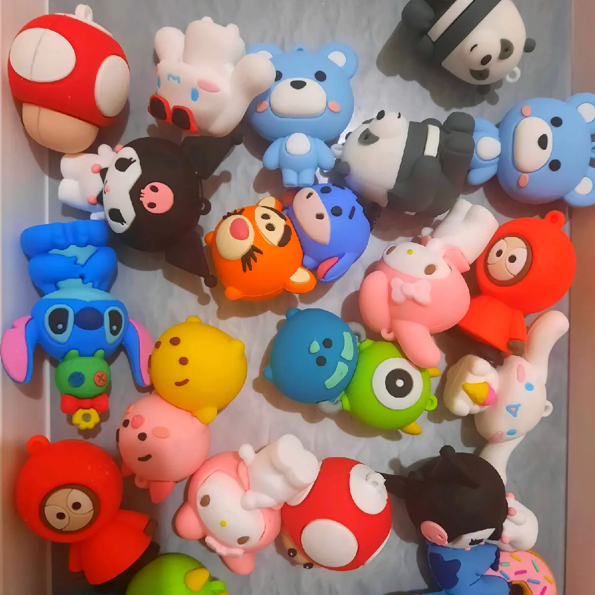 Boneka karet gantungan kunci boneka