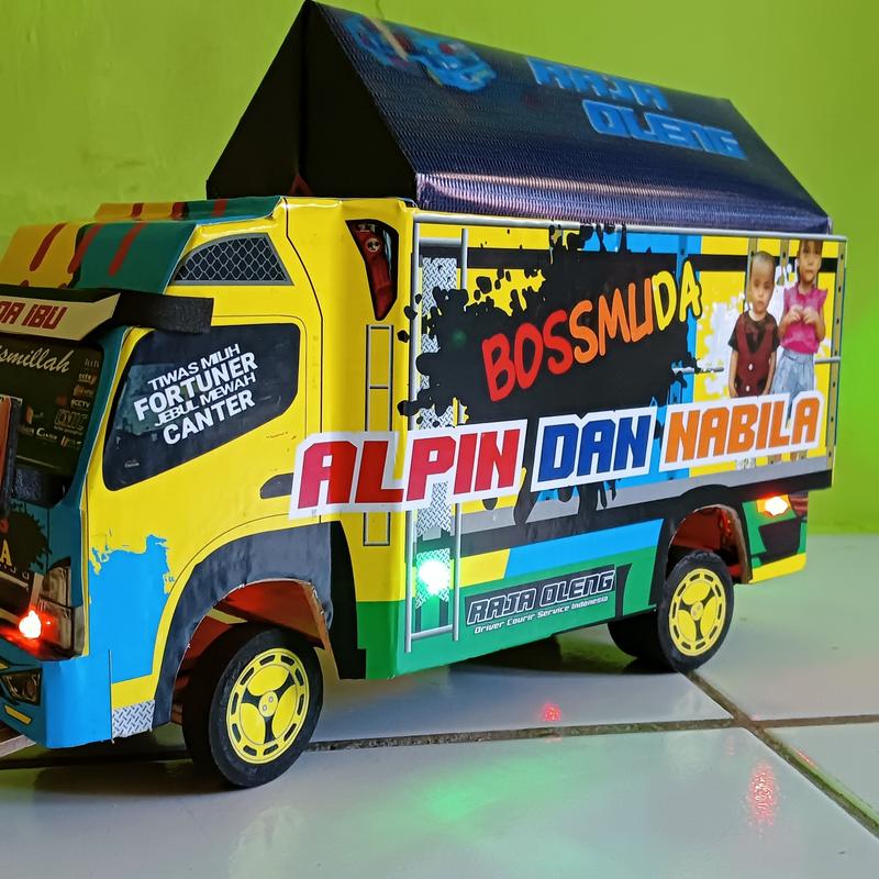 Truk oleng bisa kasih nama dan foto anak lampu 5