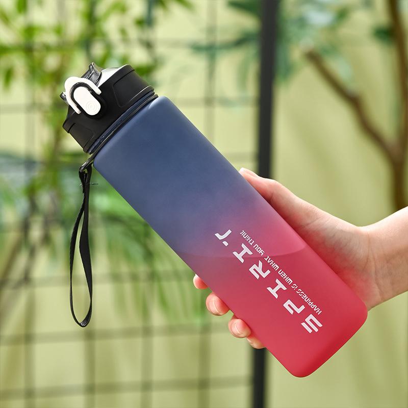 Product Introduction of Bình Nước Thể Thao, Dung Tích Lớn 800ml / 28oz, Chống Rò Rỉ, Cốc Nhựa Đầy Màu Sắc, Thích Hợp Để Uống Nước, Lý Tưởng Cho Du Lịch Ngoài Trời, Cầm Tay, Thích Hợp Cho Phòng Tập Gym Thể Dục Và Thể Dục, Bình 31