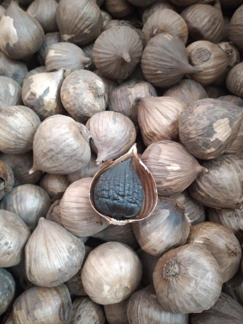 Product Introduction of Com Bo tỏi đen cô đơn (lọ 500gr) 3