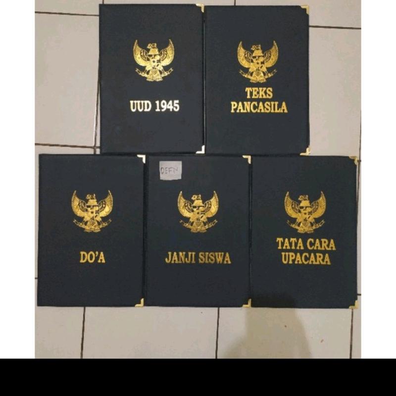 1 SET/5 MAP UPACARA BENDERA BAHAN KULIT SINTETIS SUDAH ADA TEKS /Plastik 5