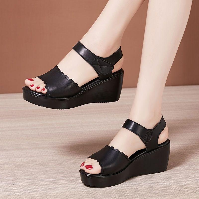 Product Introduction of Dép Đế Xuồng, Da Thật, Mềm Mại, Dành Cho Nữ, Hàng Mới Về Mùa Hè, Giày Đế Mềm, Dép Nữ Đế Xuồng, Dễ Phối Đồ, Quai Dán, Thiết Kế Mũi Nhìn Trộm 10