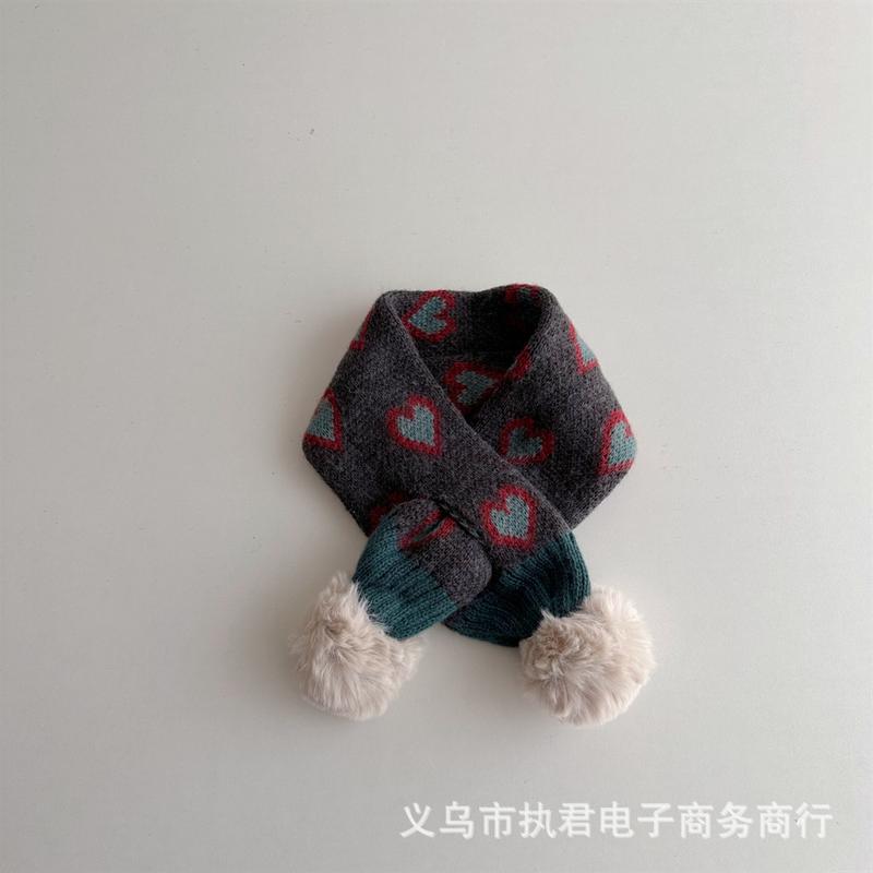 Product Introduction of Children's Scarf Cute Double Ball Love Pattern Knitted Cross Scarf Korean Style Baby Windproof Neck Protection Warm Neck Warmer 6