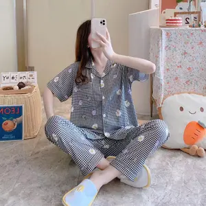 Setelan Piyama Kancing Kualitas Premium untuk Kenyamanan Optima Lengan Pendek