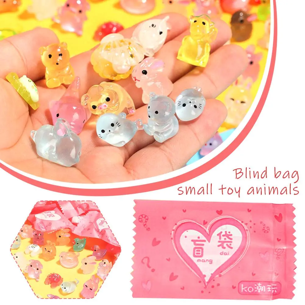 1pcs Mini Cute Night Light Small Animal Blind Bag Small Toy