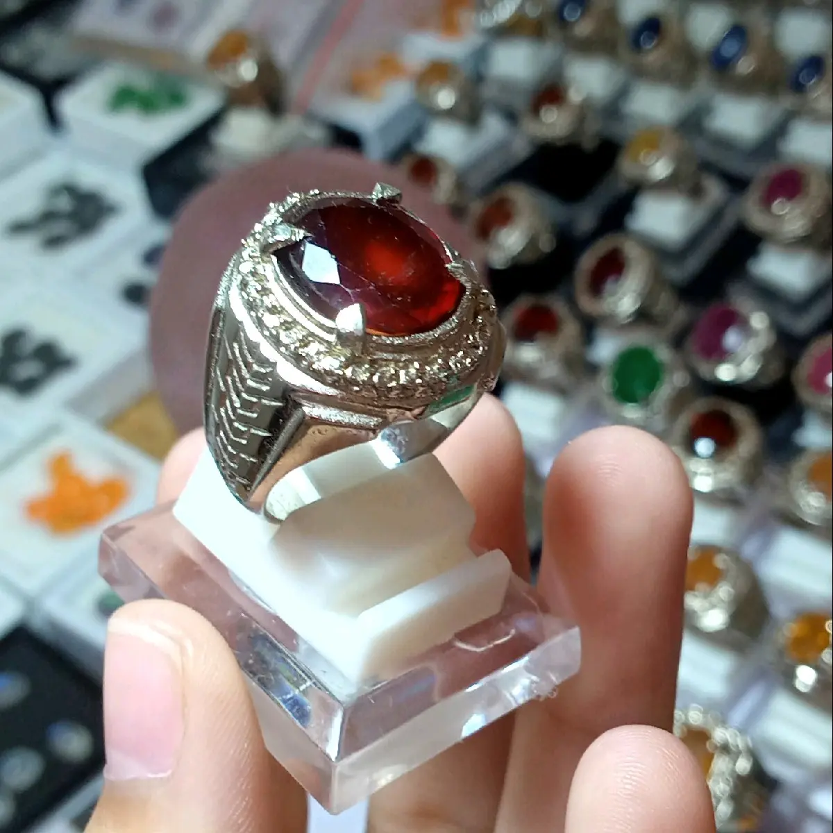 paketan lostun atau cincin 250k (khusus live)