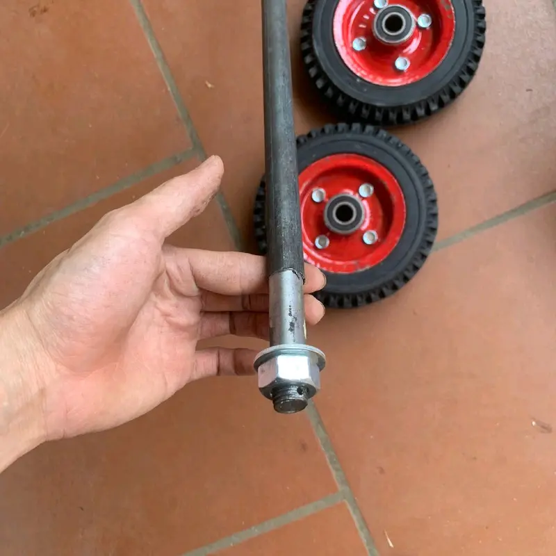 bộ 2 bánh xe 20cm & trục phi 17 dùng để chế xe đẩy hàng 8