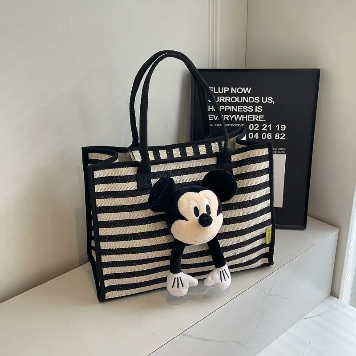 Tote Sức Chứa Lớn, Vải Sọc Hoạt Hình Dễ Thương, Thích Hợp Đi Du Lịch, Đi Lại Và Mua Sắm, Túi Đeo Vai Móc Búp Bê Nhồi Bông Dành Cho Phụ Nữ, Bag Chữ Nhật