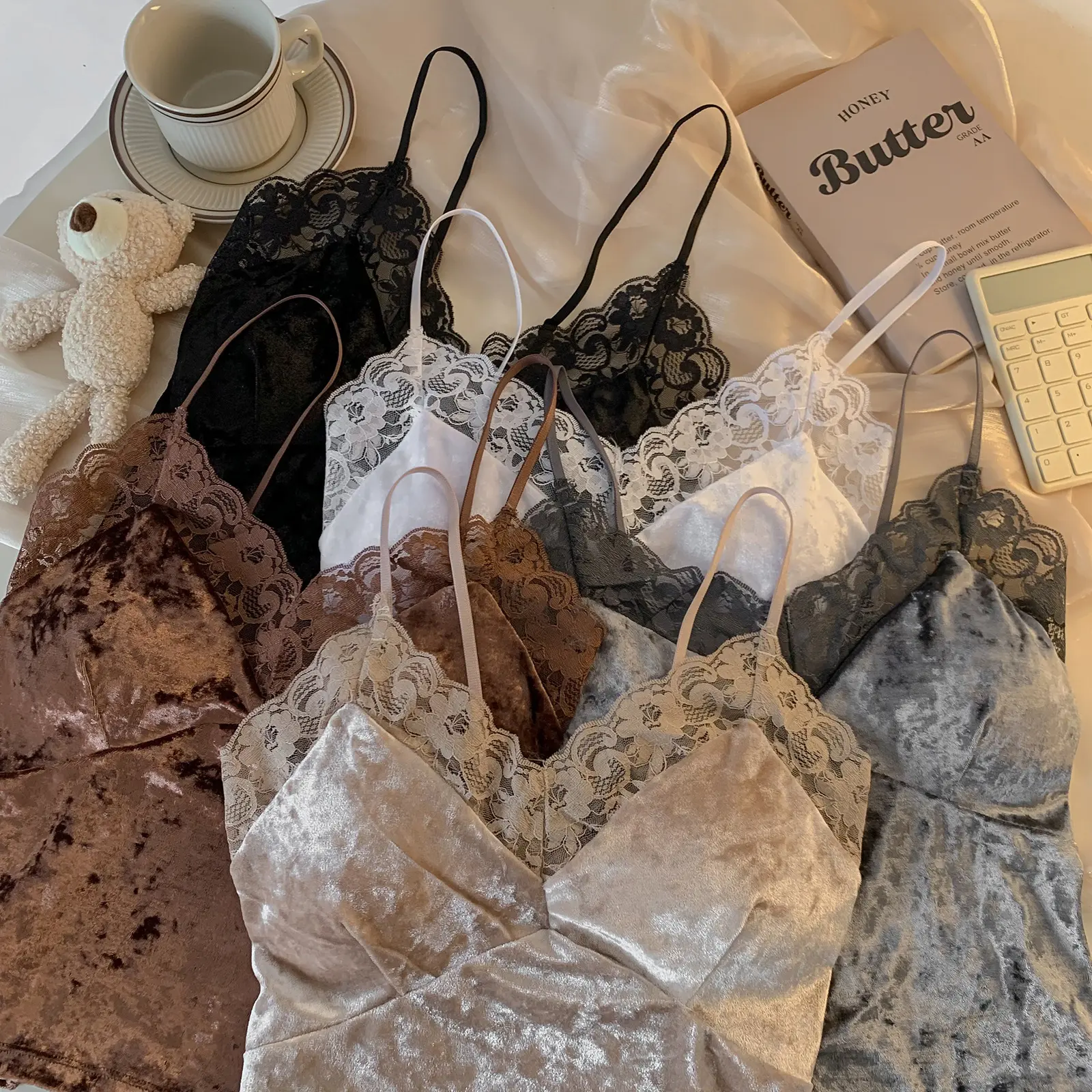 20248866# Pure Desire Lace Pleuche Patchwork Sling All-Matching Comfortable Cover Supernumerary Breast Autumn and Winter Beautiful Back Tank-Top Bra