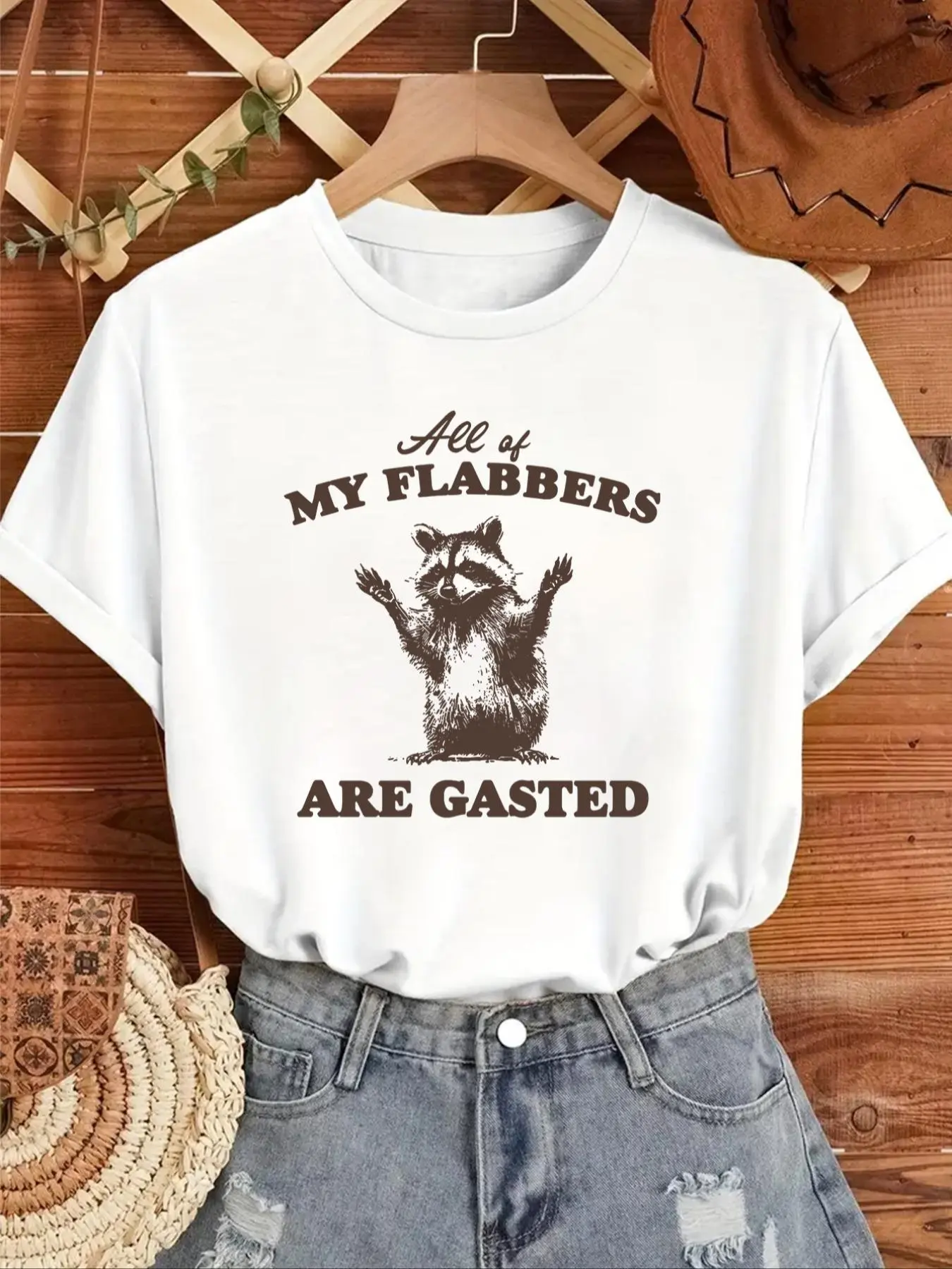 Women's Cartoon Print Round Neck Graphic Tee, Vintage Trendy Casual Short Sleeve T-shirt for Daily Wear, Ladies Summer Clothes