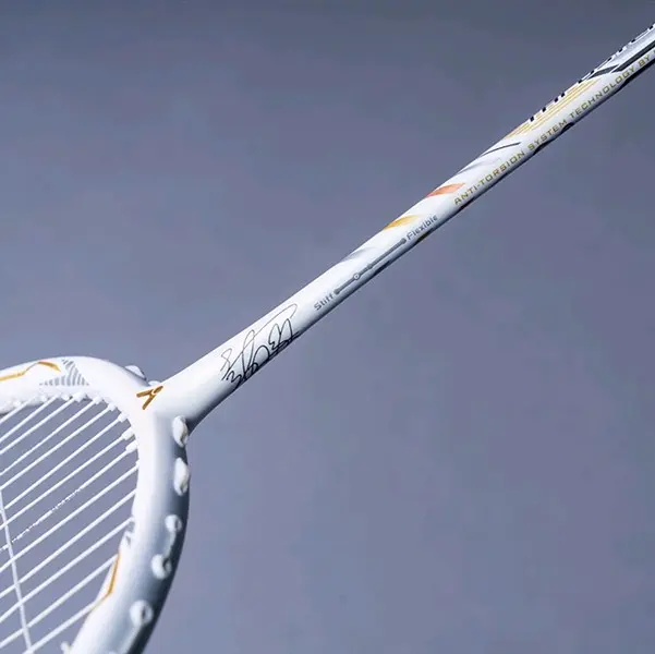 RAKET BADMINTON VICTOR SUPER THRUSTER F TERBARU 31 LBS