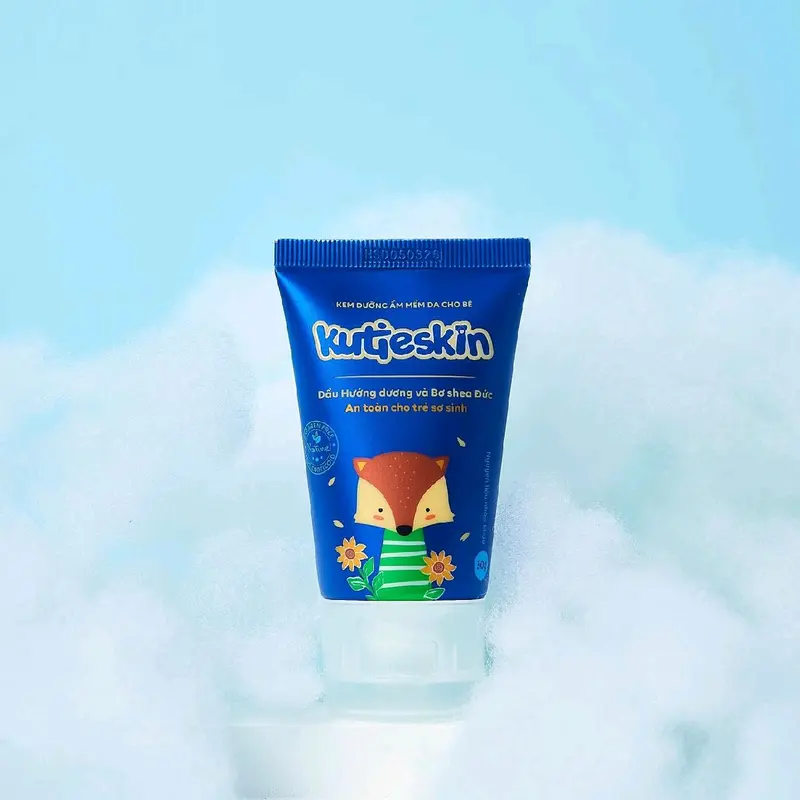 Combo kem dưỡng ẩm da và son dưỡng môi kutieskin cho bé 3