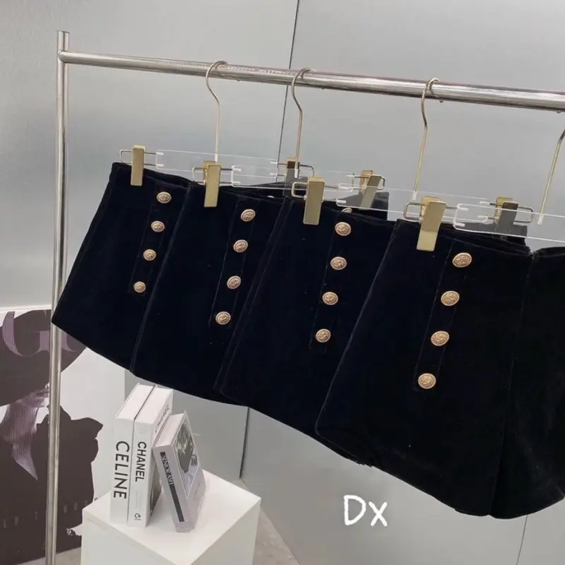 Quần short nhung 8 khuy lưng siêu cao, siêu tôn dáng, phối gì cũng xinh MS70 Nữ Women 5