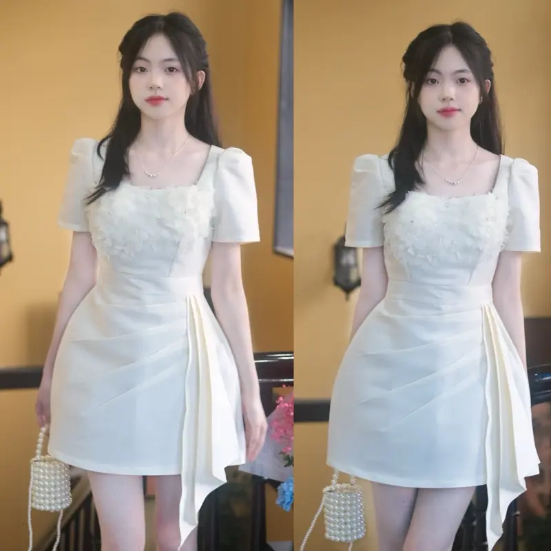 MiiuShop-Váy cổ vuông có vạt chéo đính hoa thủ công