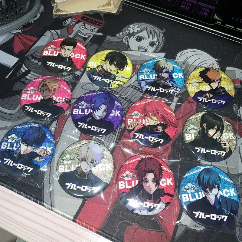 BLUE LOCK Anime Figures Michael Kaiser Nagi Seishiro Itoshi Sae Chigiri Hyoma Rin Itoshi Mikage Reo Isagi Yoichi Bachira Meguru Cosplay Metal Laser Badge Exquisite Bag Decor Pin