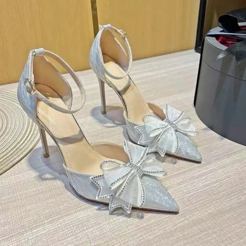Giầy cao gót nữ săm bô bít mũi bít gót chất liệu lụa kim sa phối nơ cánh tiên viền xoàng sang trọng êm mềm gót cao 7 p và 9 p 6