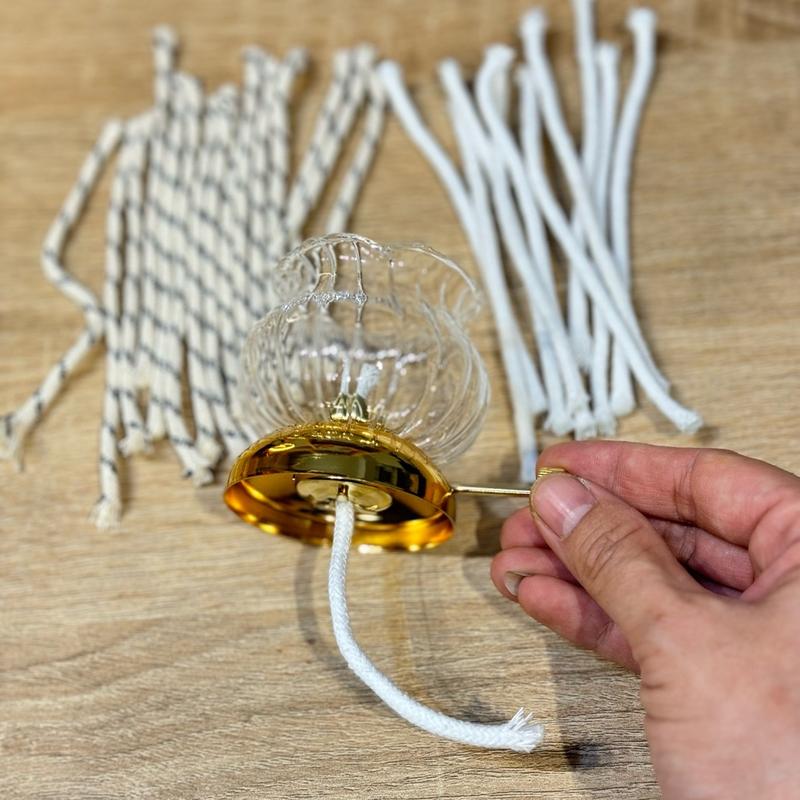 Tim Đèn Dầu cho mọi loại đèn dầu thờ cúng có 2 loại dây trắng và sọc 8