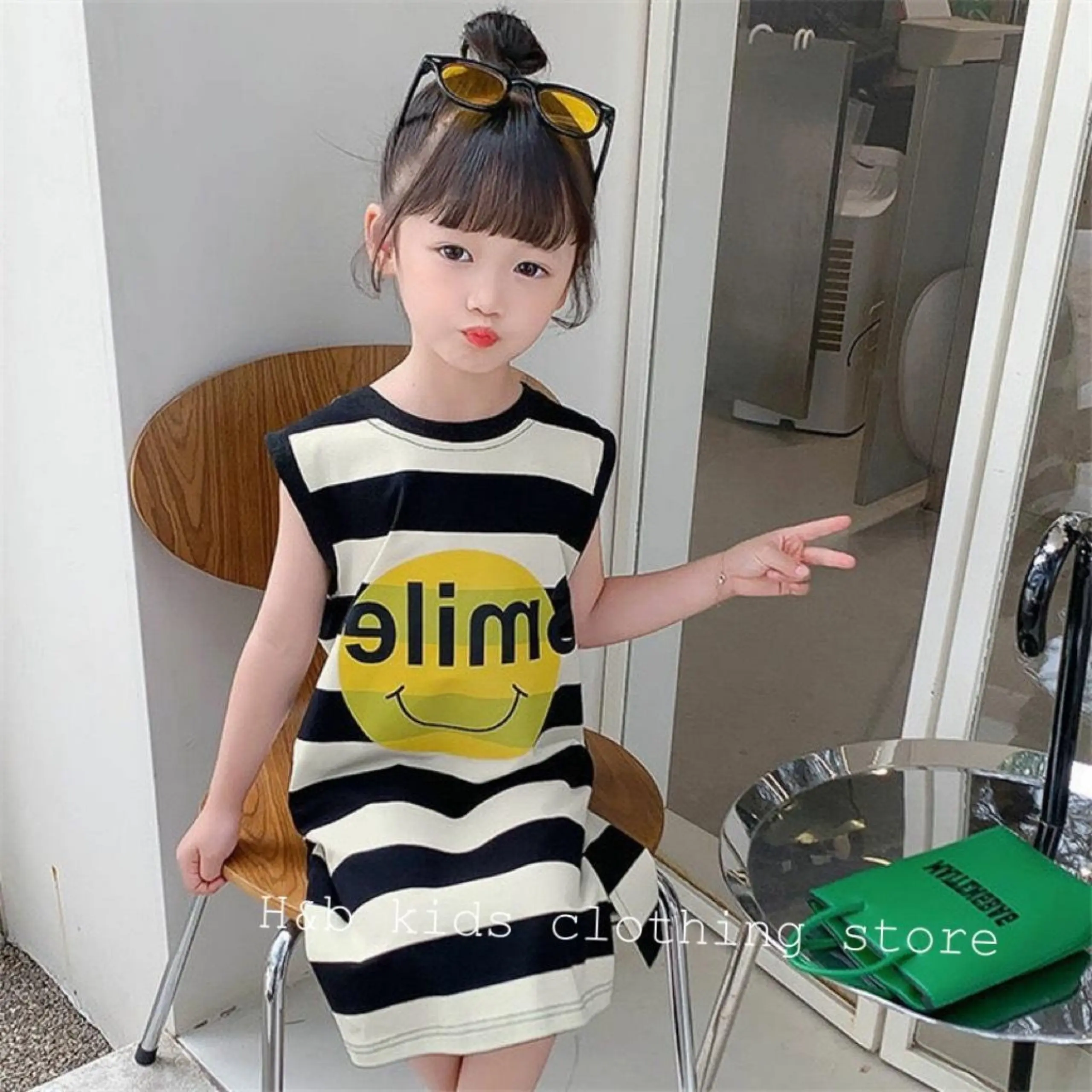 Váy suông kẻ sát nách chất liệu cotton tàu cho bé gái (10-20kg)