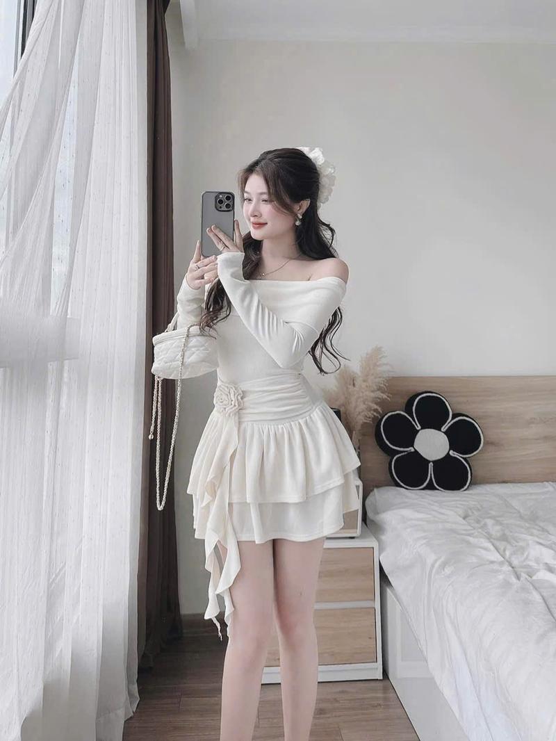 Product Introduction of Váy đầm nữ chất thun tăm tay dài bẹt vai đính bông xếp tầng sang chảnh 10