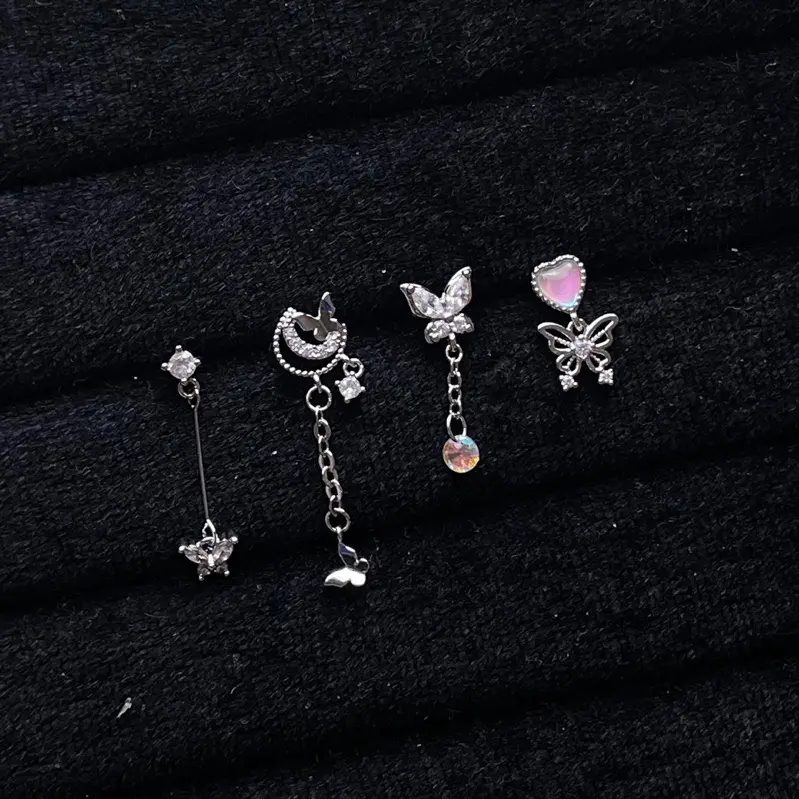 Khuyên Tai Rơi Tim Holo Hình Bướm • Lamontshop
