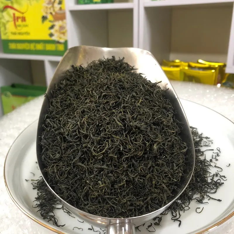 Trà Đinh Cao Cấp Tân Cương 1200k/1kg. Hái mỗi đầu búp trên cùng của búp trà.thơm cốm non xanh nước hậu cực kỳ tốt Nước Trà Tea 1