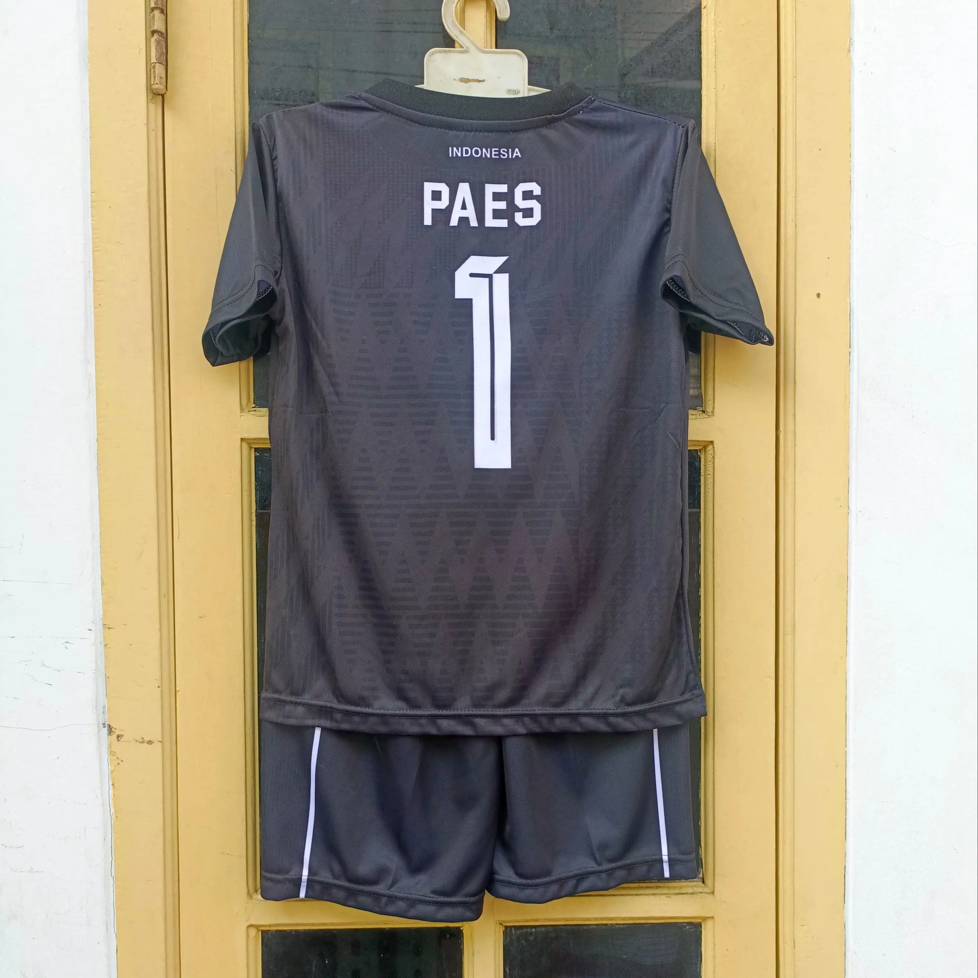 SETELAN BAJU SEPAKBOLA KIPER MARTIN PAES KIPER TIMNAS INDONESIA/ BAJU BOLA ANAK LAKI LAKI Outdoor Celana