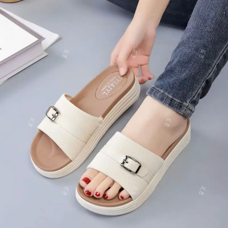 Dép nữ mẫu mới hàng Qc mềm êm cao 4cm