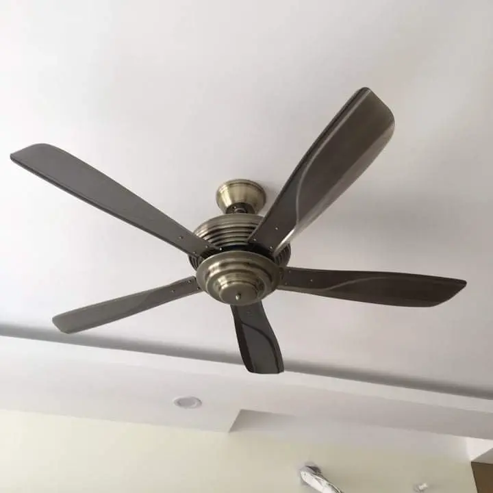 Quạt trần 5 cánh thép mạ điện không đèn - HÀNG LOẠI 1 . ĐIỀU KHIỂN LED 6 cấp gió- đảo chiều hẹn giờ MÃ 22 QuạT